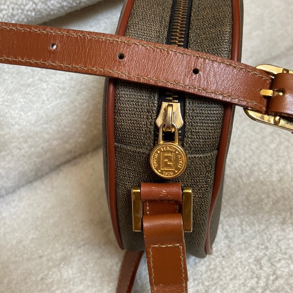 fendi bag - Picture 16 of 16